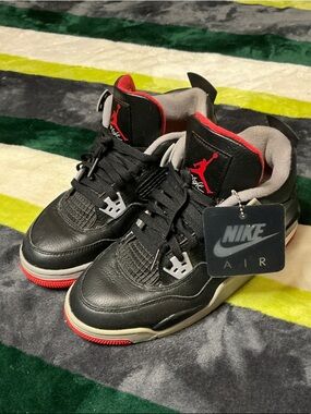 Nike Air Jordan 4 Retro “Bred Reimagined “ Sneakers Size 6.5Y